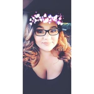 Meet your Posher, Marie